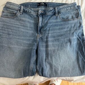 Hollister High Rise Dad Jeans